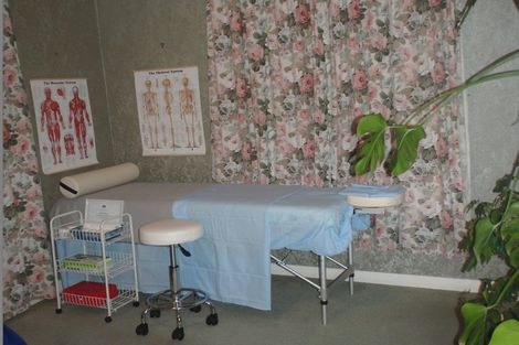 Photo of property in 84 Shakespeare Road, Bluff Hill, Napier, 4110