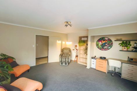 Photo of property in 1 Maud Street, Gore, 9710