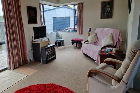 Photo of property in 1a Ferry Road, Waipu, 0510