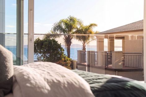 Photo of property in 40a The Esplanade, Eastern Beach, Auckland, 2012