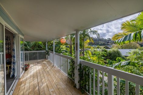 Photo of property in 14 Mandeno Drive, Kerikeri, 0230