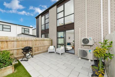 Photo of property in 6 Landing Path Drive, Hobsonville, Auckland, 0616