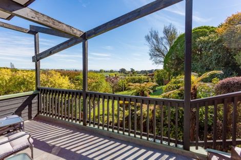 Photo of property in 2 Cambrian Close, Westmorland, Christchurch, 8025