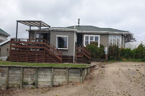 Photo of property in 30 Leicester Street, Patea, 4520