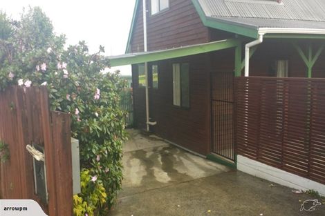 Photo of property in 24 Karamu Street, Te Atatu Peninsula, Auckland, 0610