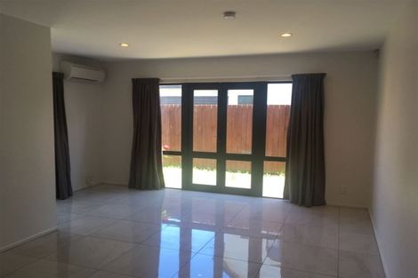 Photo of property in 4/21 Darvel Street, Riccarton, Christchurch, 8011