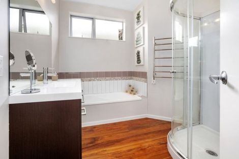 Photo of property in 14 Jessie Street, Petone, Lower Hutt, 5012