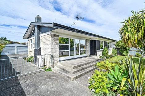 Photo of property in 52 Folkestone Drive, Flaxmere, Hastings, 4120