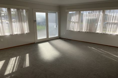 Photo of property in 1143 Heaphy Terrace, Fairfield, Hamilton, 3214