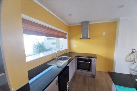 Photo of property in 2/28 Salisbury Road, Birkdale, Auckland, 0626