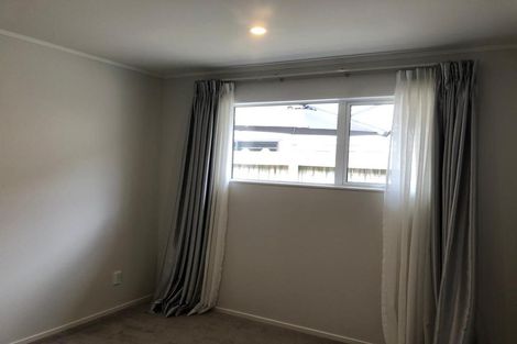Photo of property in 13 Takahe Avenue, Takanini, 2112