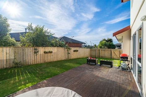 Photo of property in 12 Dusky Crescent, Aotea, Porirua, 5024