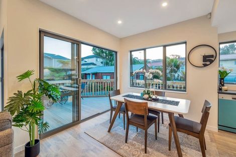 Photo of property in 1a Greville Road, Pinehill, Auckland, 0632