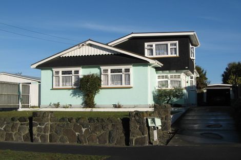 Photo of property in 62 Sinclair Street, New Brighton, Christchurch, 8083