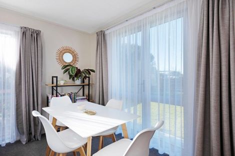 Photo of property in 48 Norfolk Crescent, Otaki Beach, Otaki, 5512