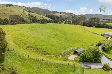 Photo of property in 60 Kakariki Way, Whitemans Valley, Upper Hutt, 5371