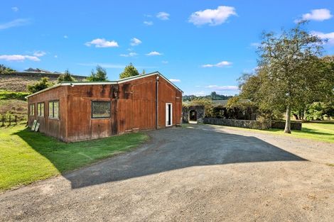 Photo of property in 372 Pine Valley Road, Dairy Flat, Silverdale, 0992