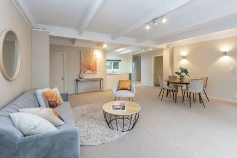 Photo of property in 2/19 Haseler Crescent, Howick, Auckland, 2014