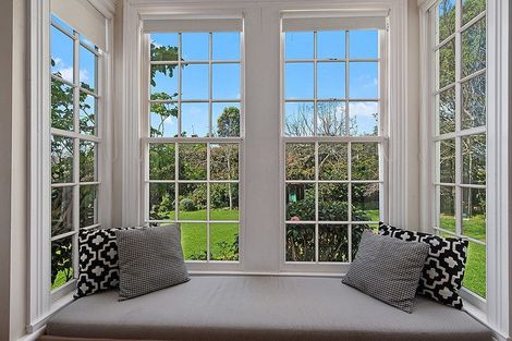 Photo of property in 52 Hinemoa Street, Birkenhead, Auckland, 0626