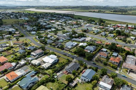 Photo of property in 16 Cranley Street, Dargaville, 0310