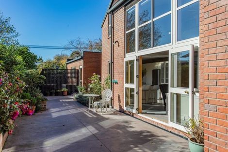 Photo of property in 2/69 Watford Street, Strowan, Christchurch, 8052