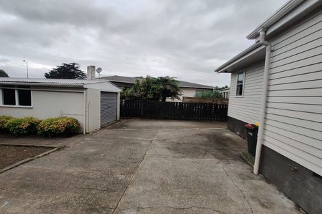Photo of property in 92 Friedlanders Road, Manurewa, Auckland, 2102
