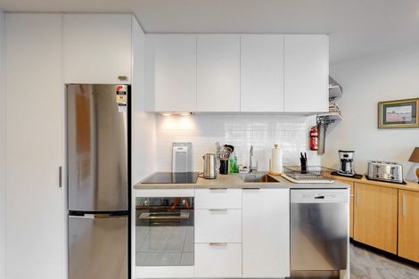 Photo of property in Pinnacle Apartments, W602/160 Victoria Street, Te Aro, Wellington, 6011