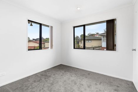 Photo of property in 5 Powrie Street, Glenfield, Auckland, 0629