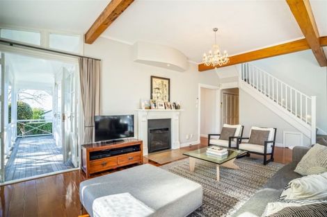 Photo of property in 6 Richmond Avenue, Northcote Point, Auckland, 0627