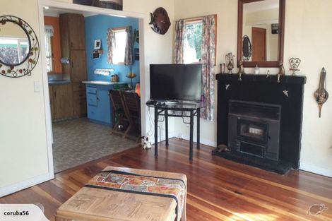 Photo of property in 6 Cargill Street, Owaka, 9535