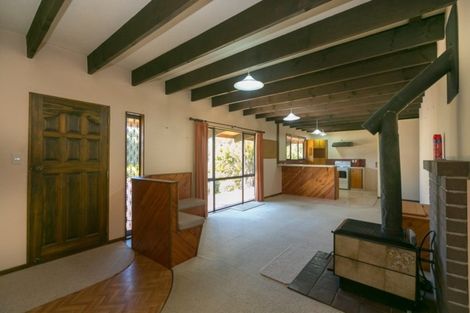 Photo of property in 276 Tikorangi Road, Tikorangi, Waitara, 4383