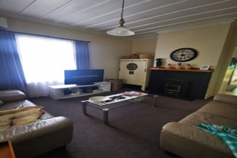 Photo of property in 20 Golf Road, Taumarunui, 3920