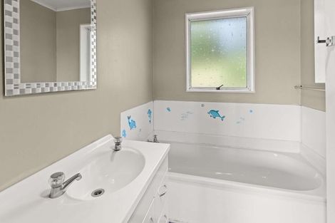 Photo of property in 13 Norfolk Street, Patea, 4520