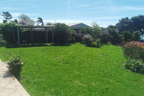 Photo of property in 27 Ealing Crescent, Beachlands, Auckland, 2018