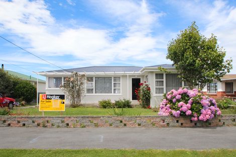 Photo of property in 21 Glendale Crescent, Holmes Hill, Oamaru, 9401