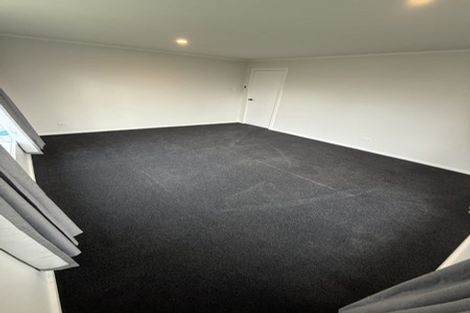 Photo of property in 1 Robertshawe Crescent, Dannevirke, 4930