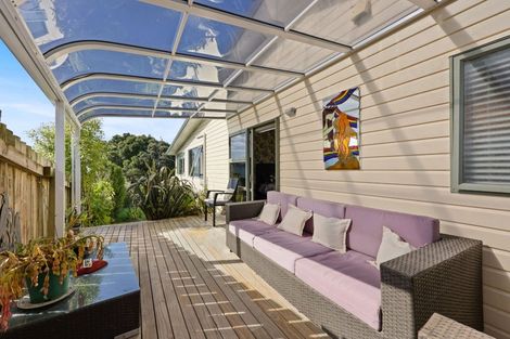 Photo of property in 49 Torkar Road, Clarks Beach, 2122