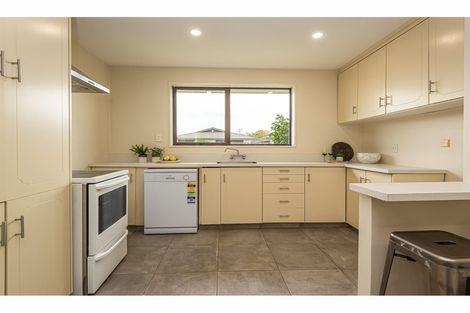 Photo of property in 1/127 Reynolds Avenue, Bishopdale, Christchurch, 8053