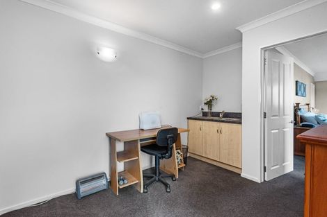 Photo of property in 8 Sandalwood Place, Waimairi Beach, Christchurch, 8083