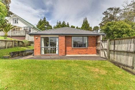 Photo of property in 115c Woodglen Road, Glen Eden, Auckland, 0602