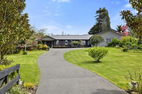 Photo of property in 572 Carrington Road, Hurworth, New Plymouth, 4371