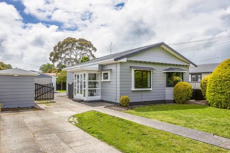 Photo of property in 64 Sylvan Street, Hillmorton, Christchurch, 8024
