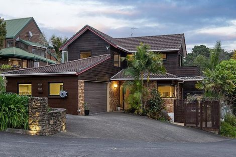 Photo of property in 2/73a Park Rise, Campbells Bay, Auckland, 0630