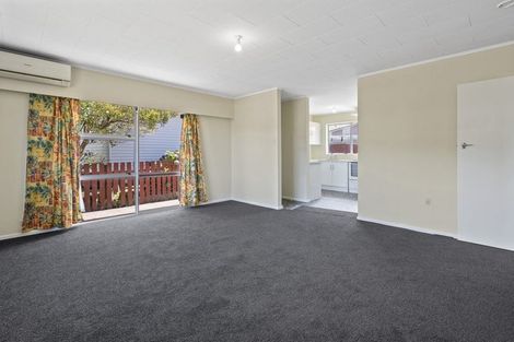 Photo of property in 293a Wellington Road, Wainuiomata, Lower Hutt, 5014