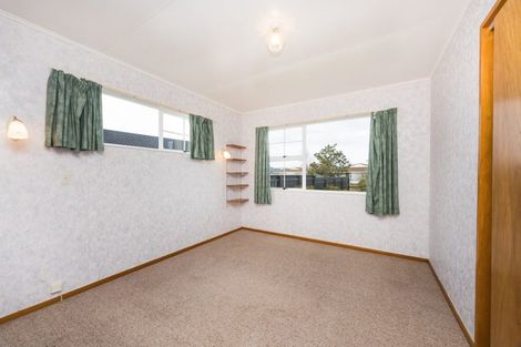 Photo of property in 36 Cedar Crescent, Feilding, 4702