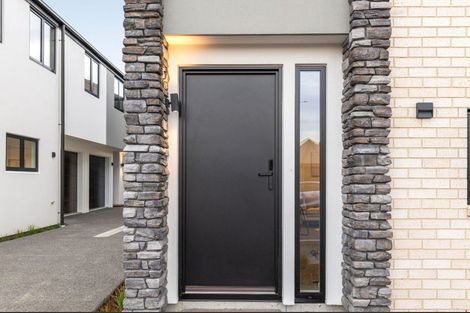 Photo of property in 35c Wrights Road, Addington, Christchurch, 8024