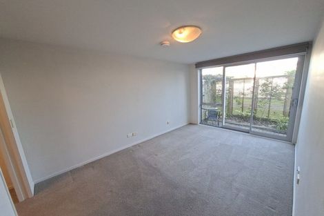 Photo of property in Bay Palms Apartments, 2a/30 Bute Road, Browns Bay, Auckland, 0630