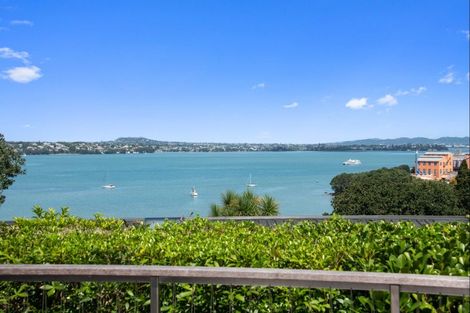 Photo of property in 1/11 Pullum Street, Birkenhead, Auckland, 0626