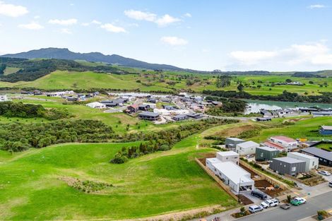 Photo of property in 62 Rangitahi Road, Raglan, 3225