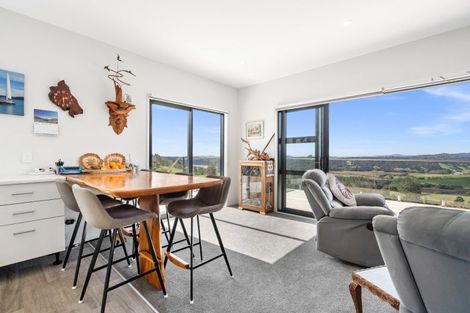 Photo of property in 275 Pakaru Road, Kawakawa, 0282